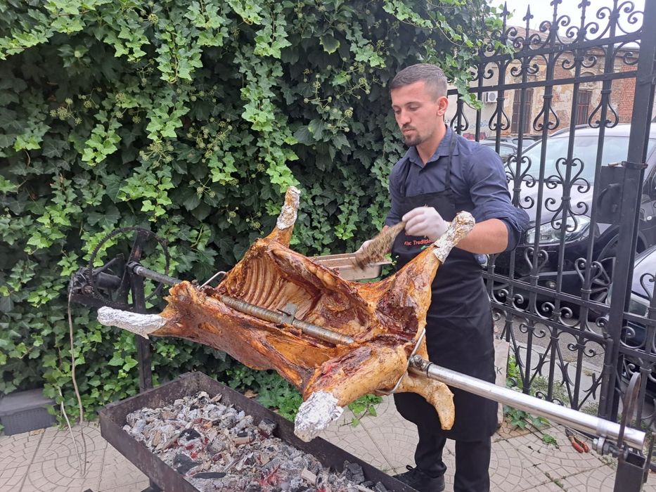 Organizăm evenimente private