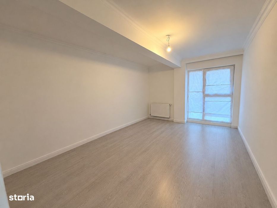 Apartament 3 camere, 72 mp, gradina 43 mp si garaj, zona Cetatii!