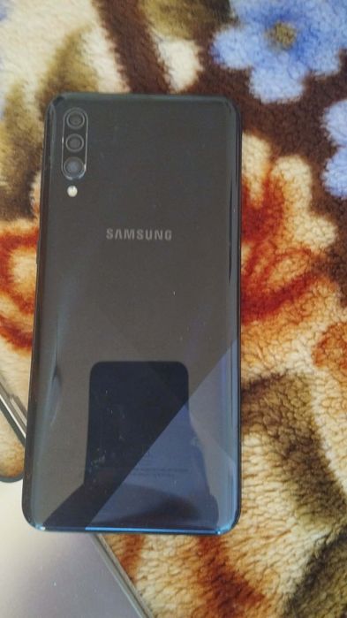 Vând telefon Samsung Galaxy a30 s