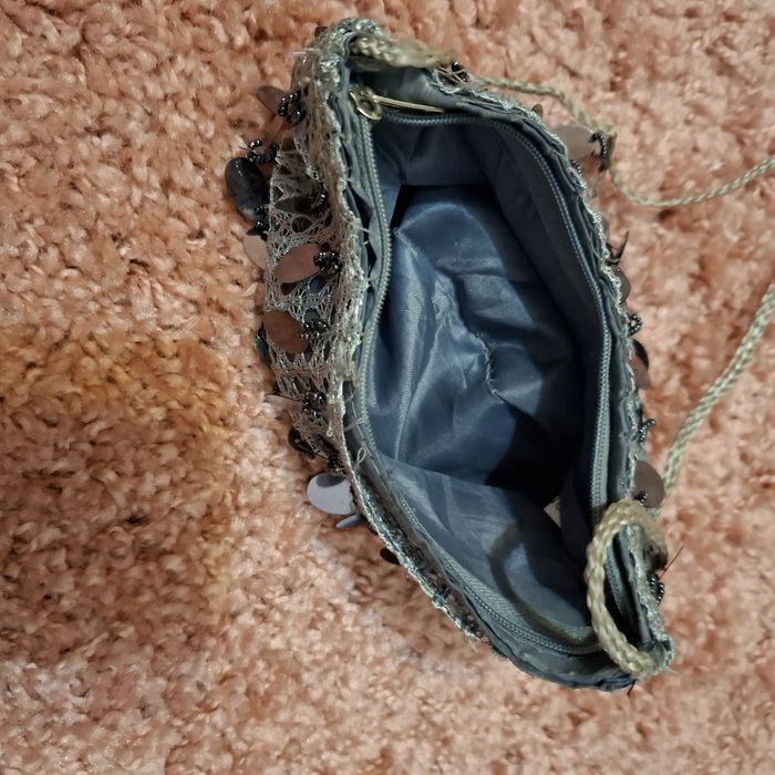 Чанта с пайети и мъниста