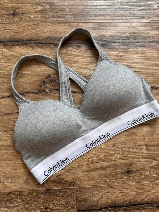 Спортен сутиен CALVIN KLEIN