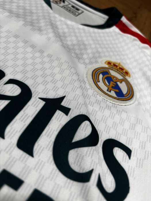 Tricou Real Madrid Valverde #8 – Nou – Mai multe mărimi