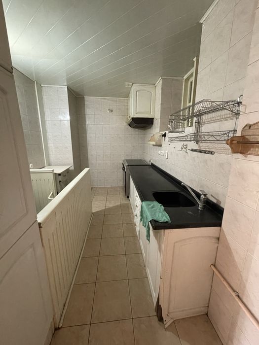 Сдается в аренду участок на Хасанбай 4 соток 6 ком Пустой