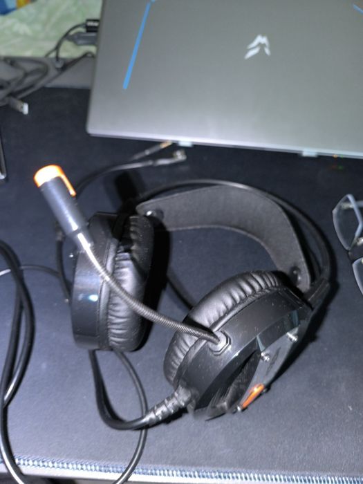 Наушники Moxom, проводные с микрофоном и USB,новые