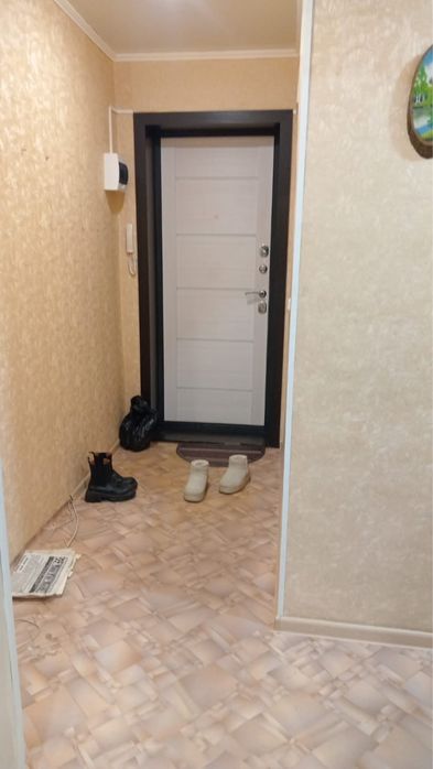 Продам 2-комнатную квартиру