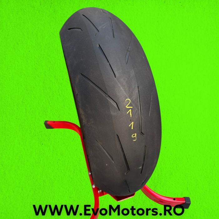 Anvelopa Moto 200 55 17 Pirelli Rosso4 Corsa 2024 Cauciuc Spate C2119