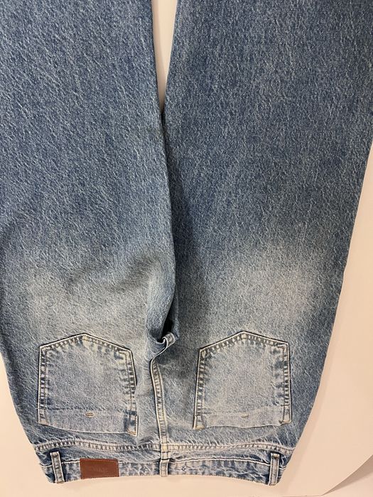 Blugi Zara cu pietre capsate, nu lipite
