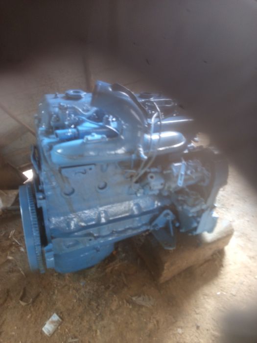 Motor de ARO 550 pentru piese