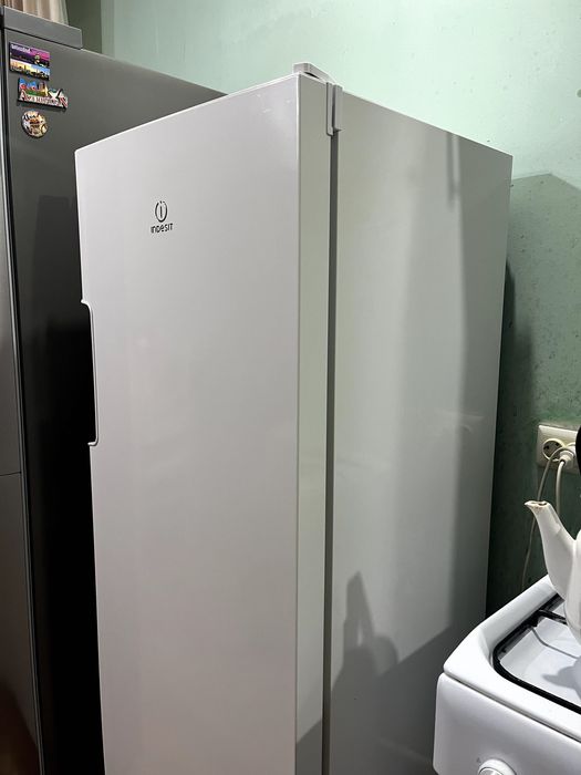 Холодильник Морозильник INDESIT