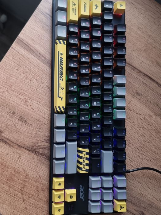 Игровая клавиатура acer