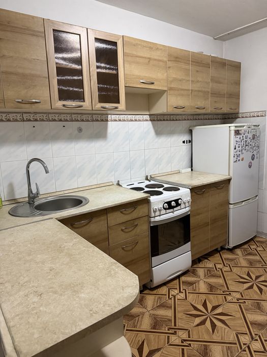 Прожам кухонный гарнитур