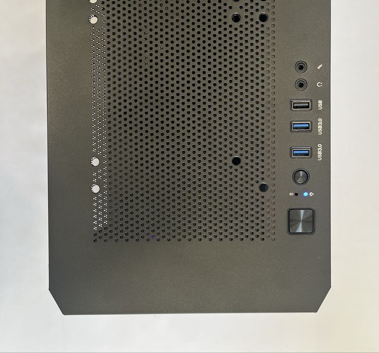 Гаранция! Геймърски компютър AMD Ryzen 5 5500 AMD RX 7600 8GB 16GB Ram