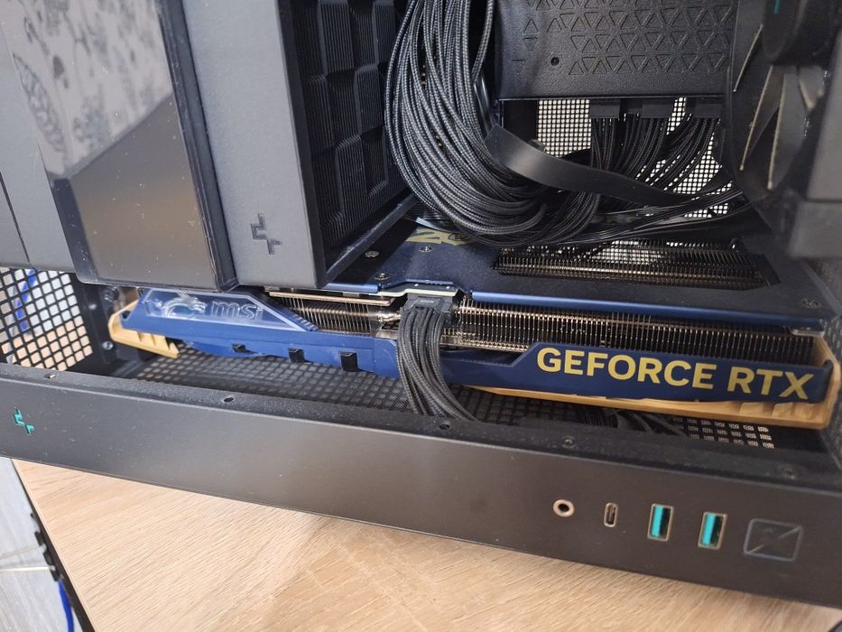 MSI 4070 super warcraft edition