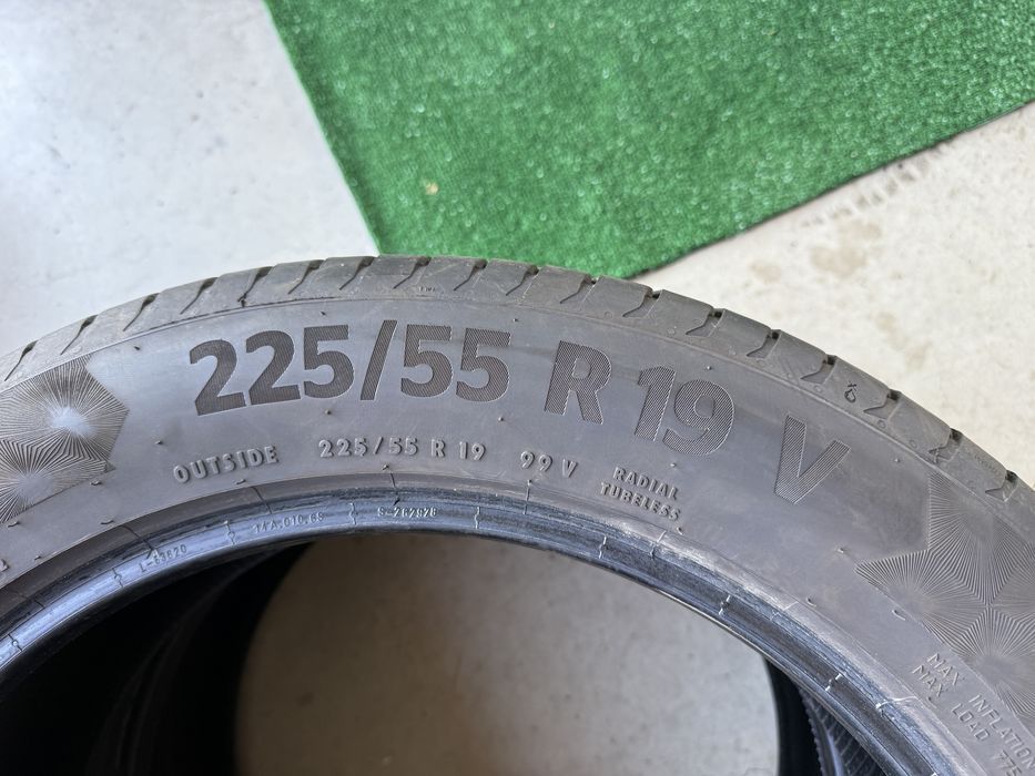 4бр. ОТЛИЧНИ Летни Гуми С Борд 225/55R/19 *CONTINENTAL* DOT:0423- 5.6мм.