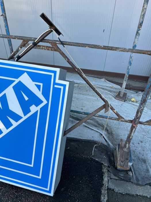 Vand reclama luminoasa