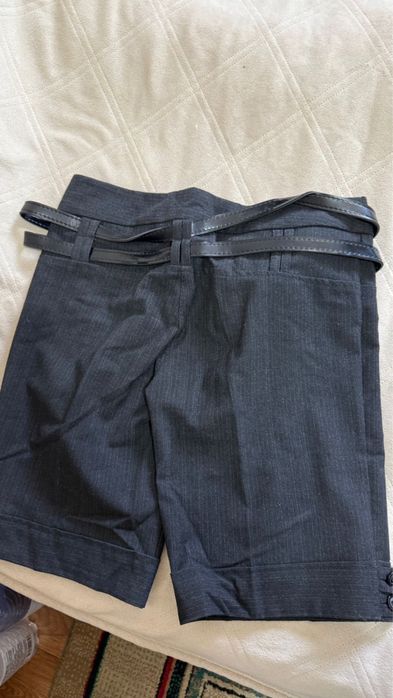 Женские шорты с ремнем