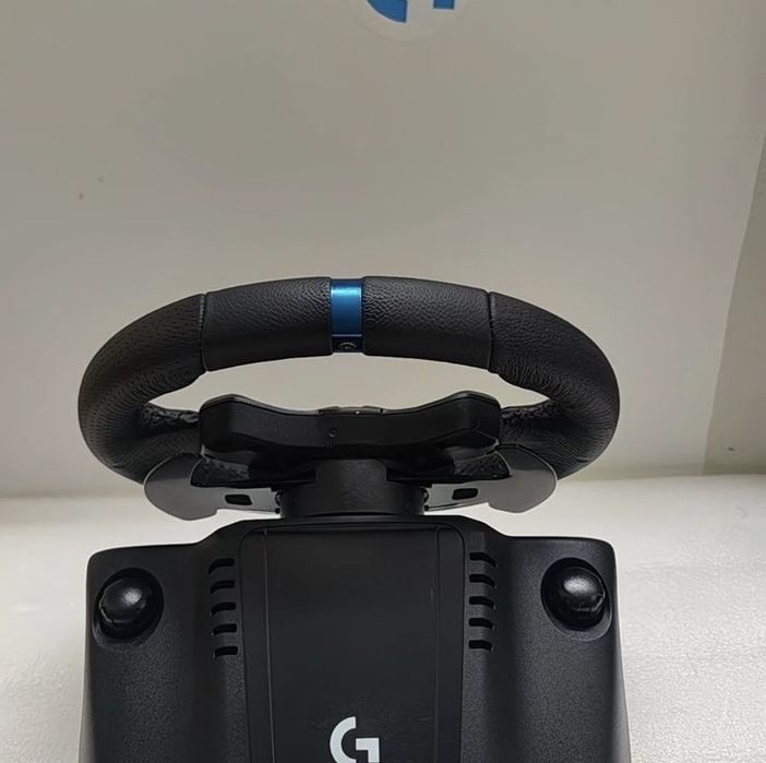 Logitech G923 новый