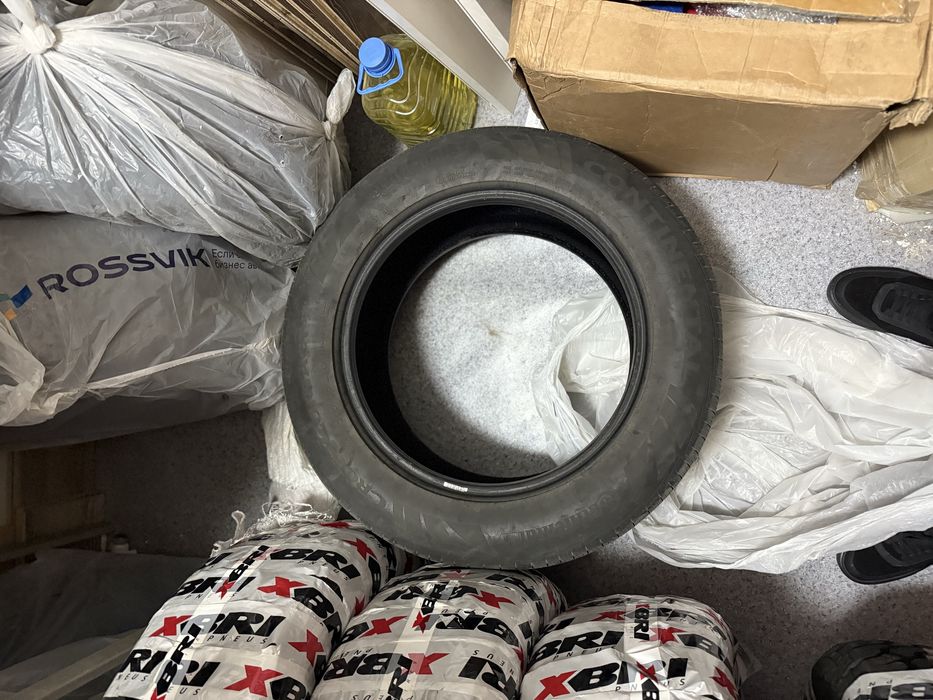 265/55/R19 Continental