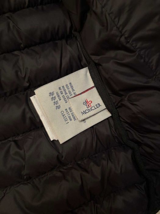Дамско яке на Moncler