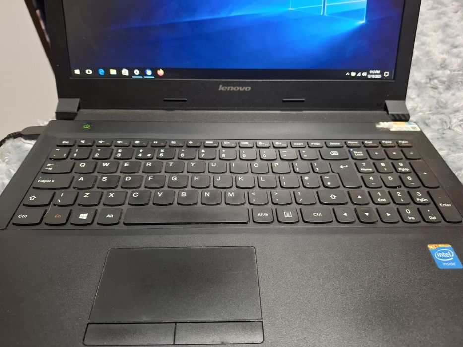 Laptop Lenovo  20382