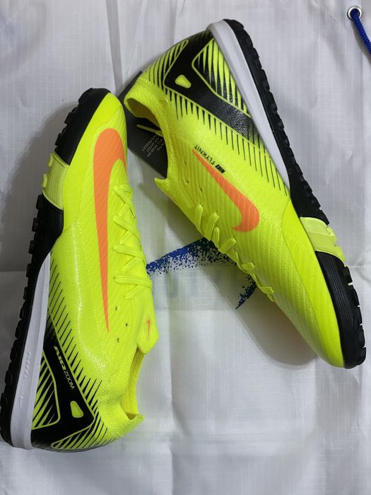 Ghete fotbal de sintetic marime 42