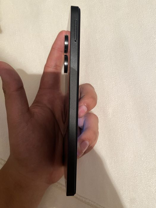 Продаю Redmi 13R 5G
