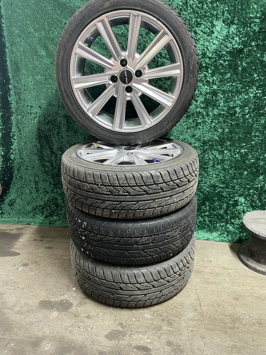 Диски с резиной камрики 16