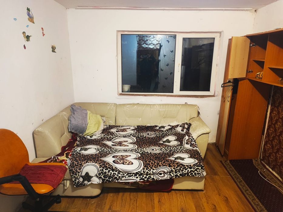 Inchiriez garsoniera