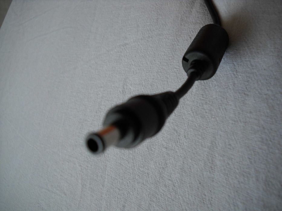 Продавам нови захранвания „Panasonic“ и „Casio“  /AC  Adaptor/