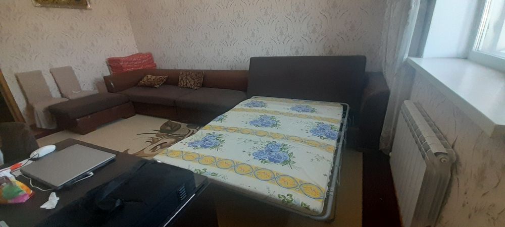 Диван для гостиной