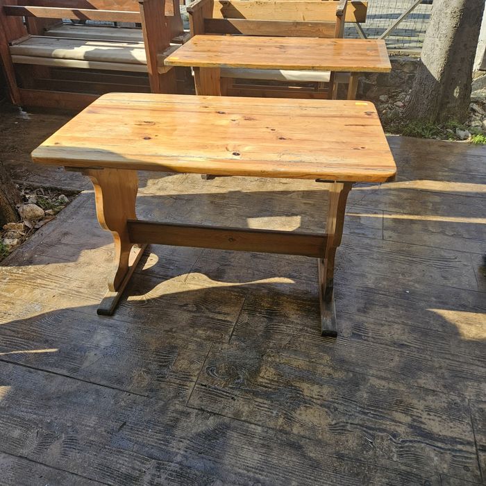 дървени маси масивни