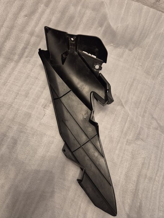 Carenă far stânga Yamaha Mt 09 Tracer 2015-2017