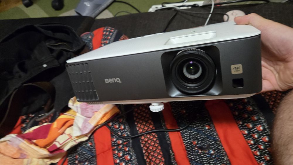 Videoprojector gaming BenQ TK700 4k Uhd