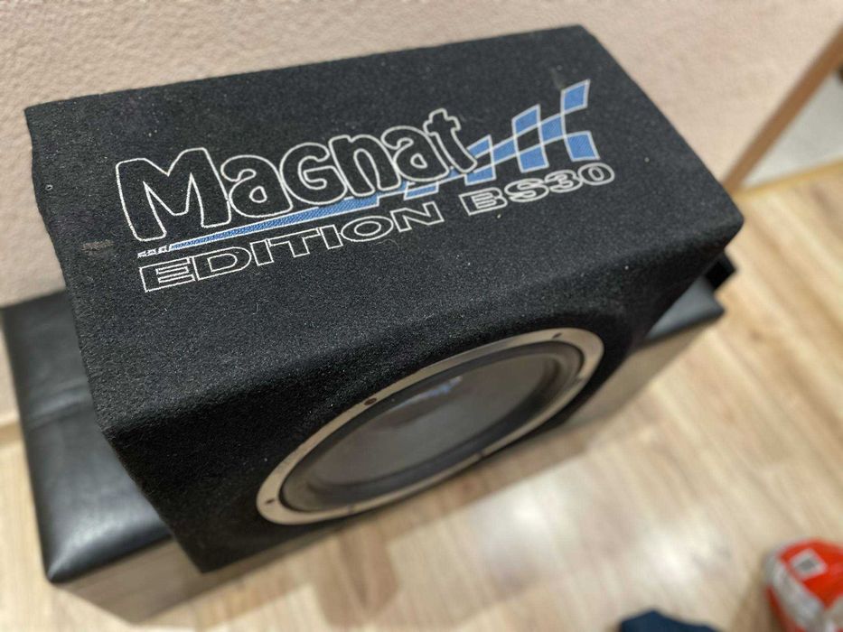 Subwoofer Magnat BS30 с усилвател Magnat