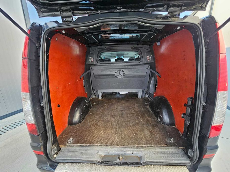 MERCEDES Vito 120 Mixt 2009 Autoutilitara N1 6 locuri+marfa 3.0CDi 204 CP E4 CutieAut clima piele navi, recent adus