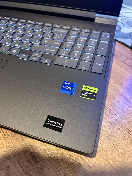 Идеальный Игровой ноутбук RTX 5050, i7