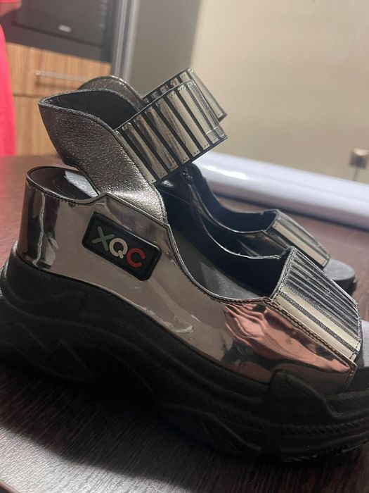 Босоножки летние