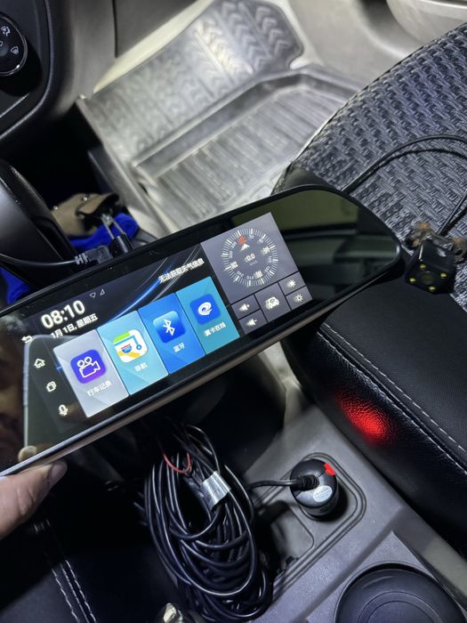 Продаётся зеркало на авто