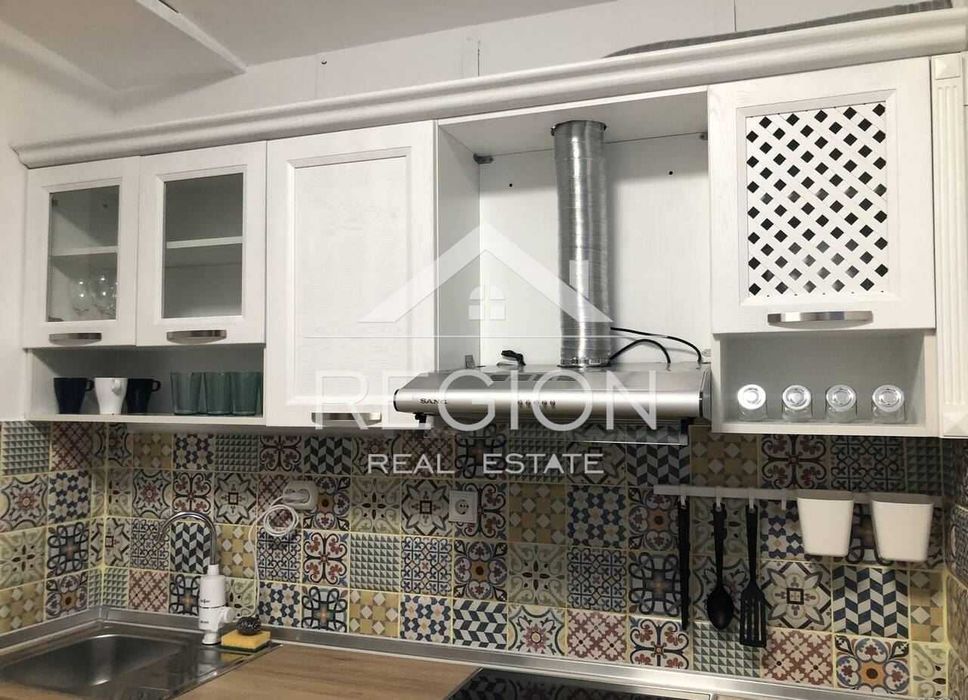 Дава се под наем Двустаен апартамент в Варна, Спортна зала - 48 кв.м за 357 € - Снимка #2