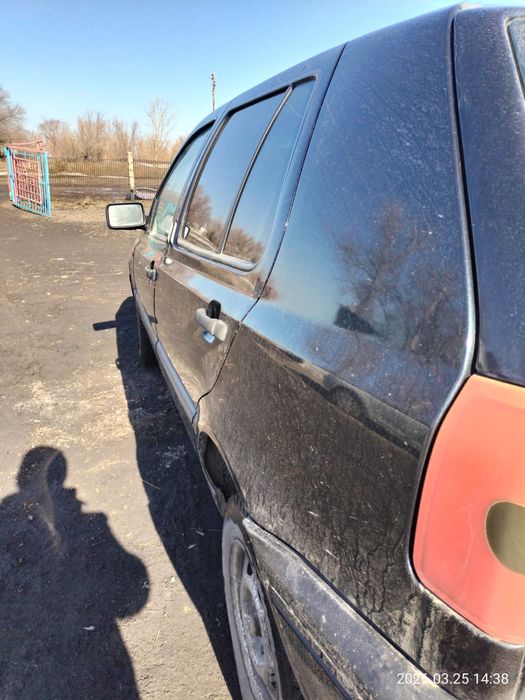 Продам машину гольф 3