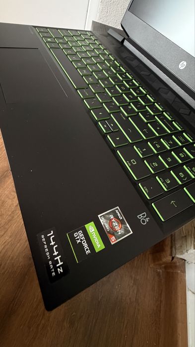 Laptop Gaming HP Pavilion 15 | Ryzen 5 5600H (Peste i7-10th Gen) | 144Hz | Ca NOU