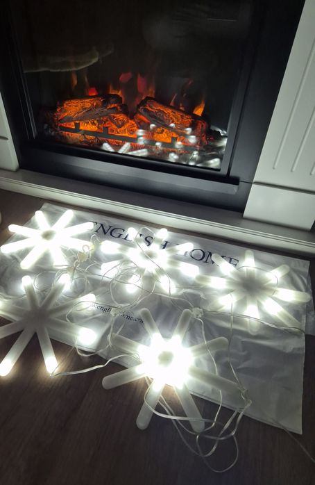 Instalatie fulg de nea Craciun, 400 LED-uri albe , 2.8 x