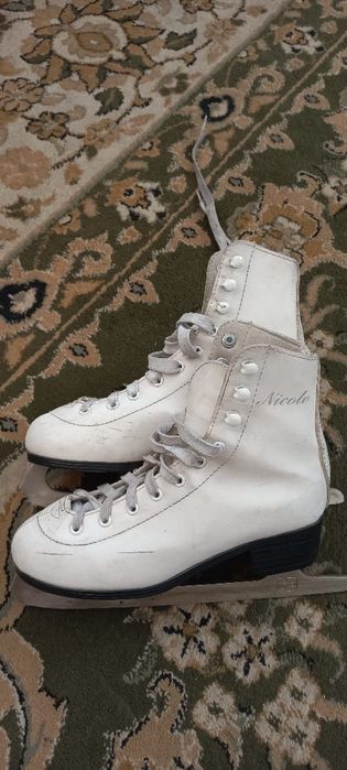 Коньки 35 размер