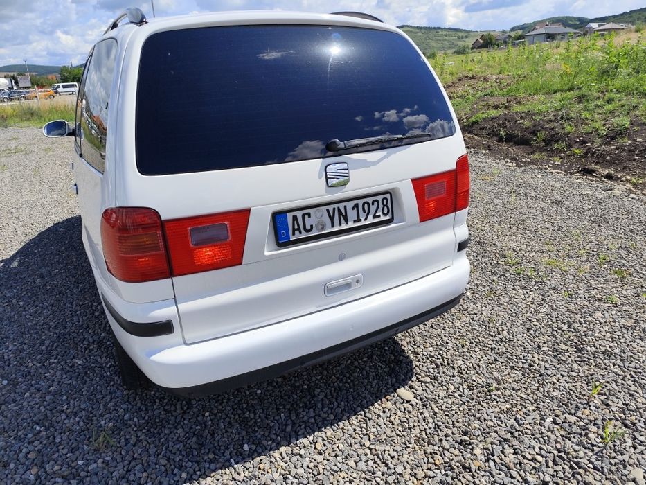 Seat Alhambra 7 LOCURI