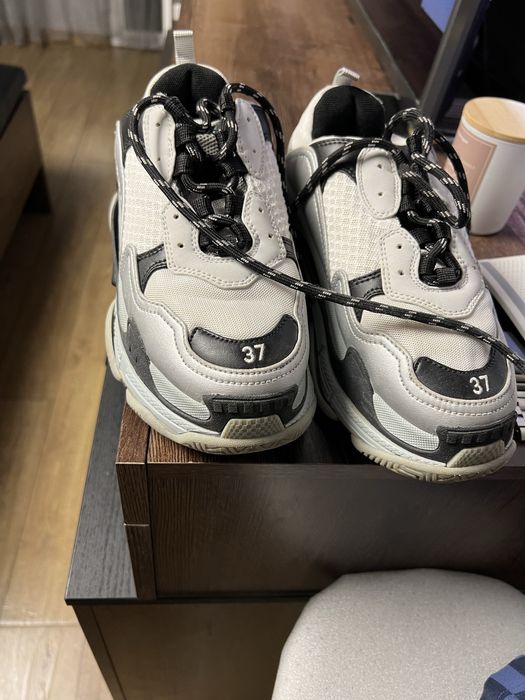 Маратонки Balenciaga triple s