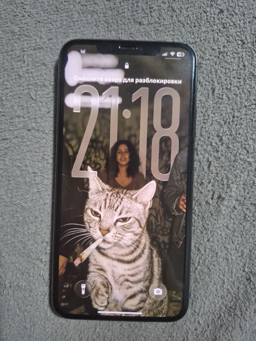 Продам айфон 11 про макс