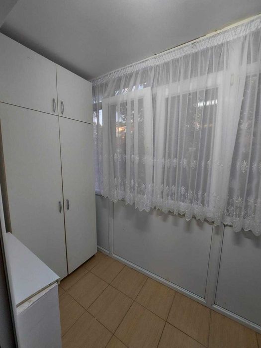 Inchiriez apartament cu 2 camere Micro 14