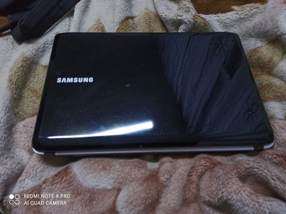 Продам ноут Самсунг рабочий