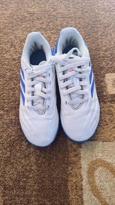 Футболни обувки Adidas copa pure 30 номер