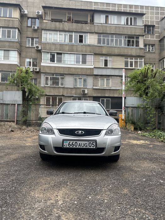 Продам приору 2014года